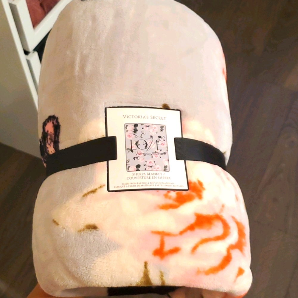 Victoria's Secret Sherpa Blanket